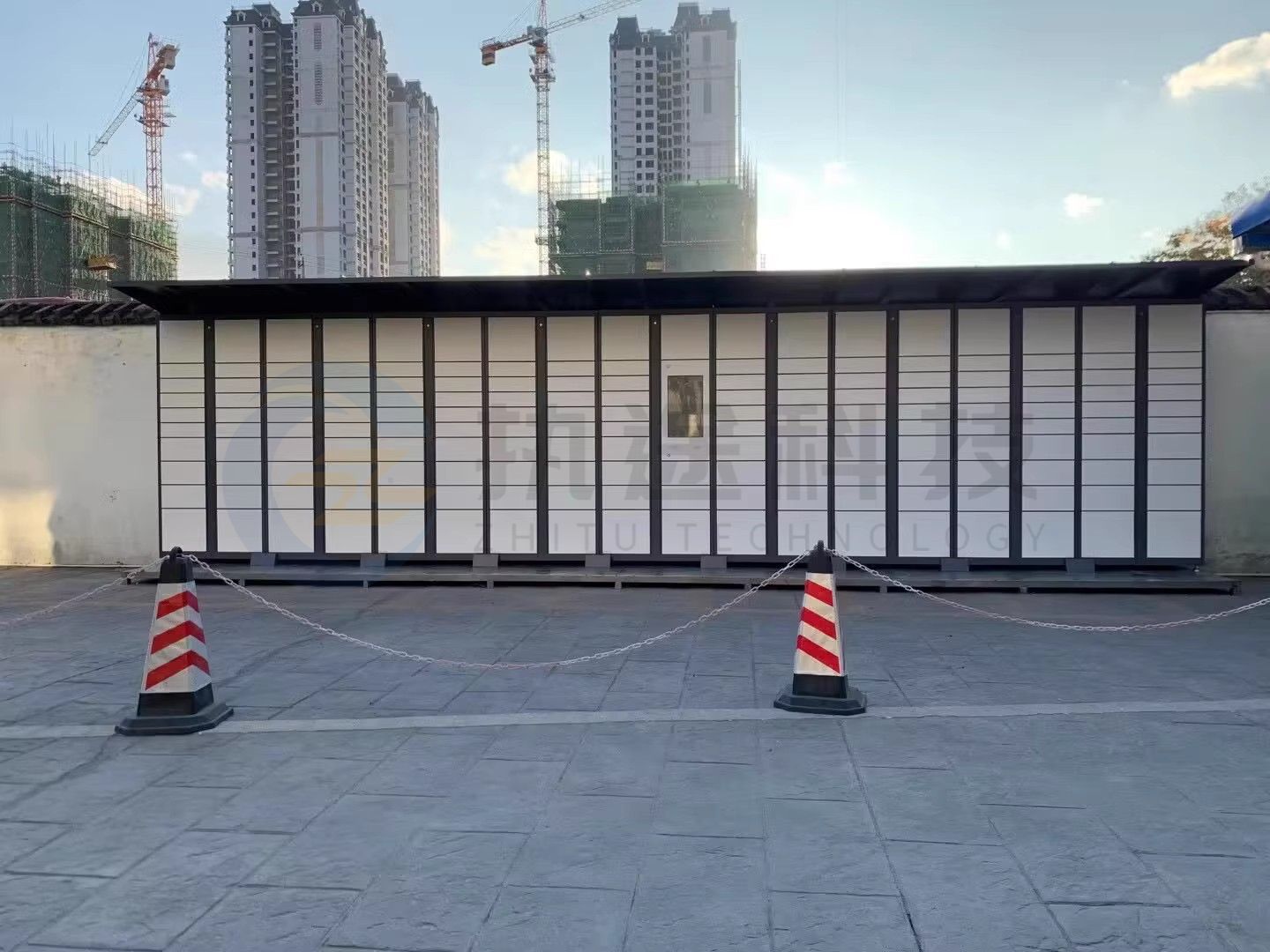 05_1255496865516_颜色分类_21门主柜 10寸屏_01.jpg