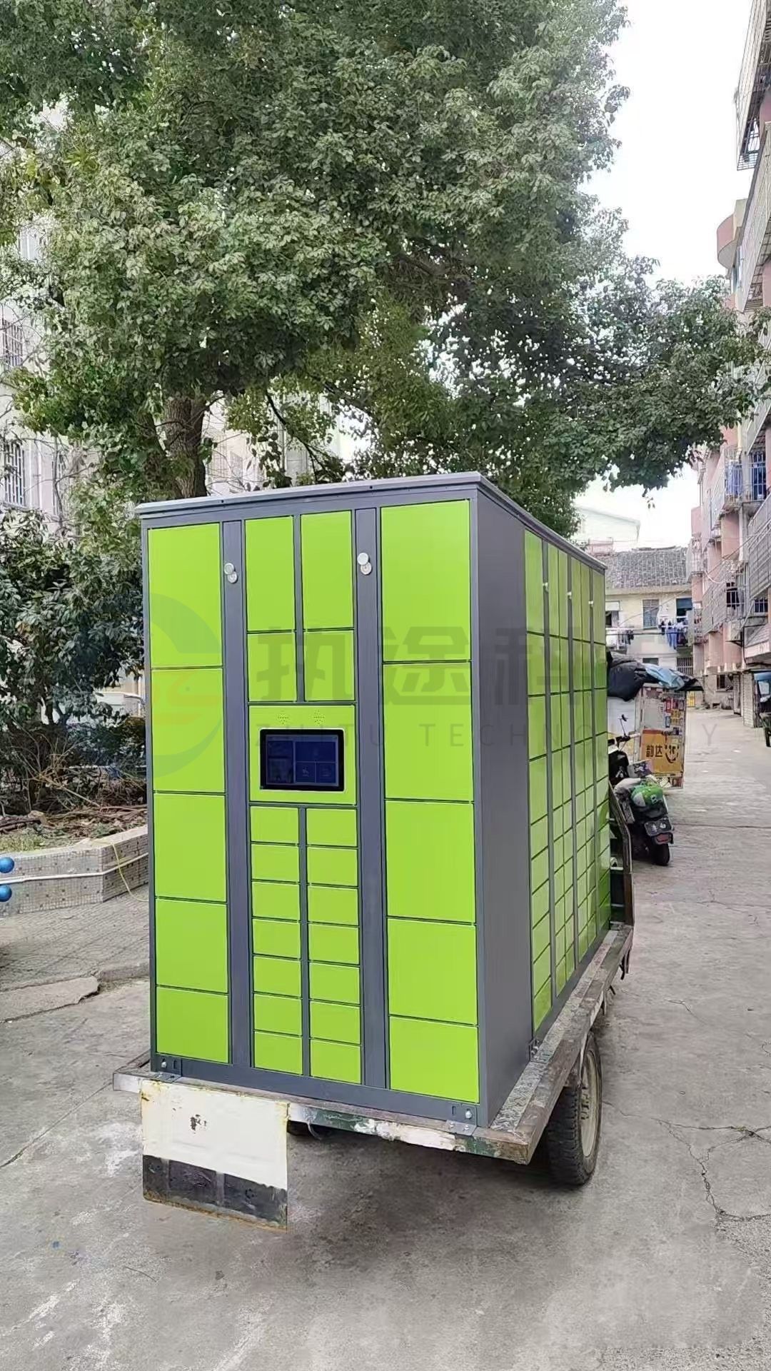 执途三轮车移动快递柜和无人快递车有什么区别？