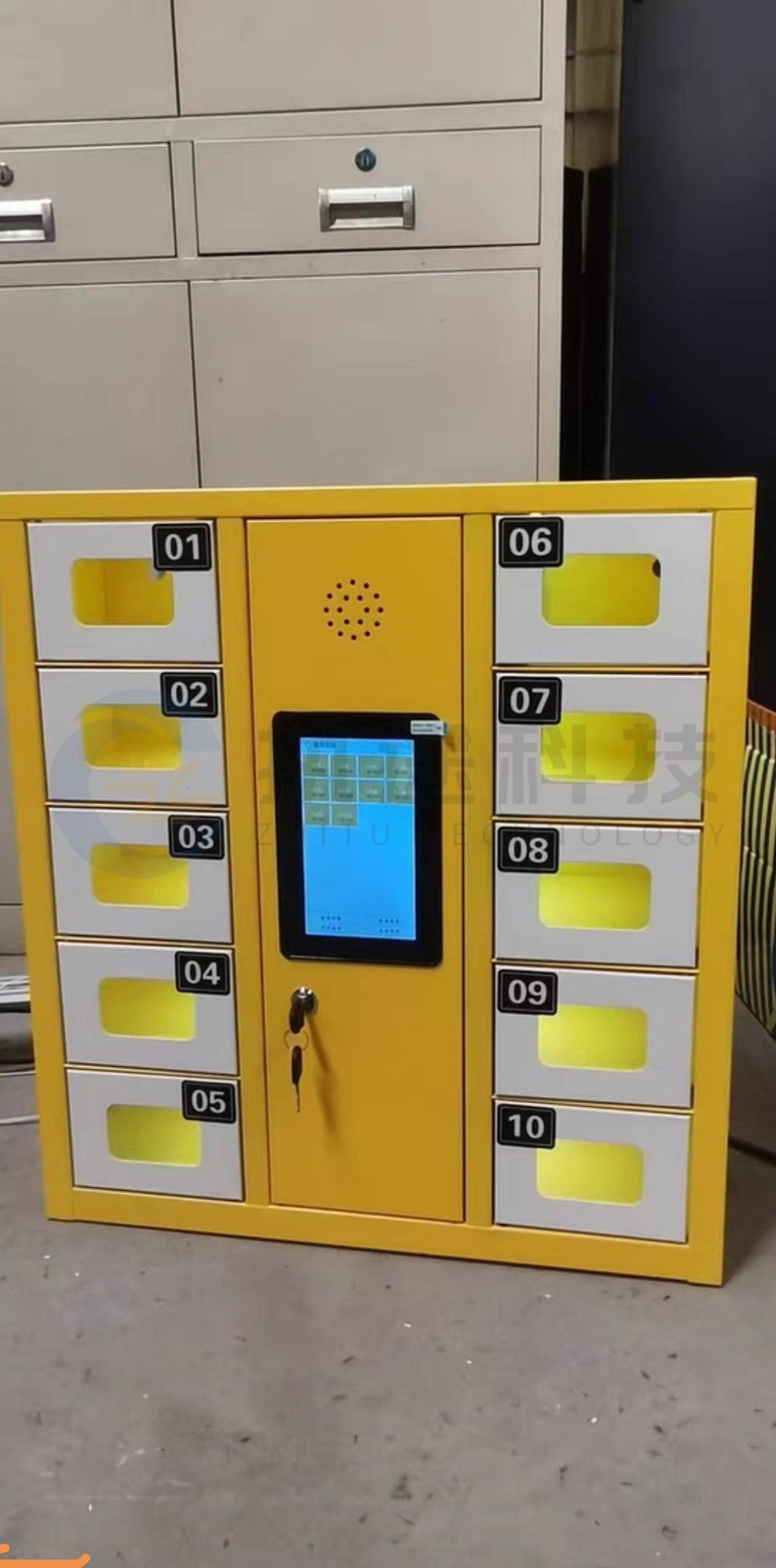 投放ccd相机共享租赁柜多少钱？